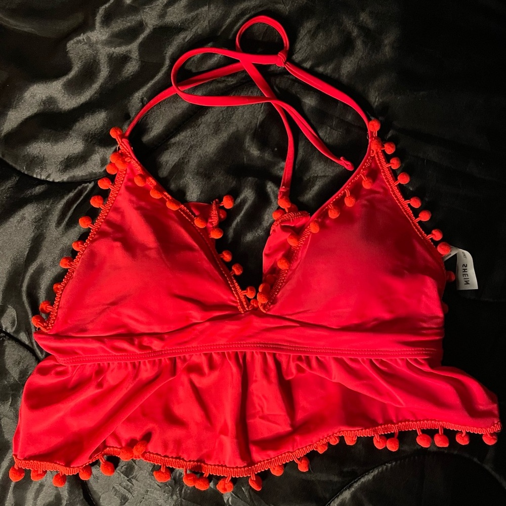 SHEIN Plus Red Halter Bikini Top